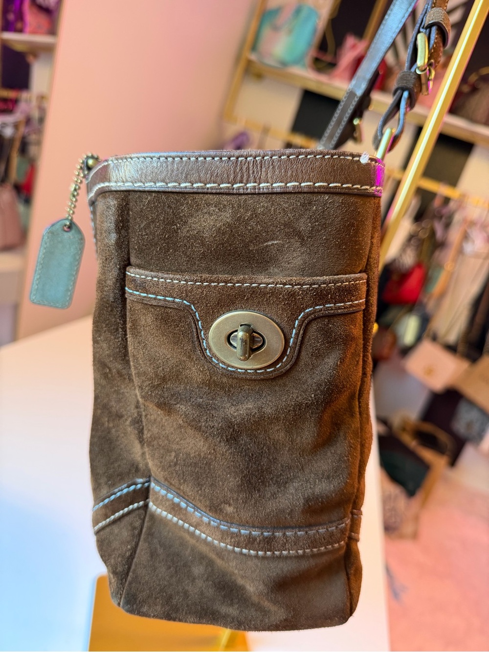 🤎 Vintage Coach Brown Suede Turnlock Tote Shoulder Bag Aqua Blue Lining Leather - Picture 12 of 17